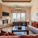 Navarino Captains - Lux Private Pool Retreat