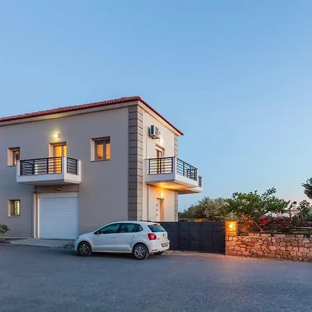 Villa Navarino Captains - Lux Private Pool Retreat