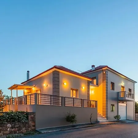 Navarino Captains - Lux Private Pool Retreat *