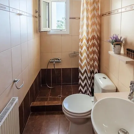 Navarino Captains - Lux Private Pool Retreat *