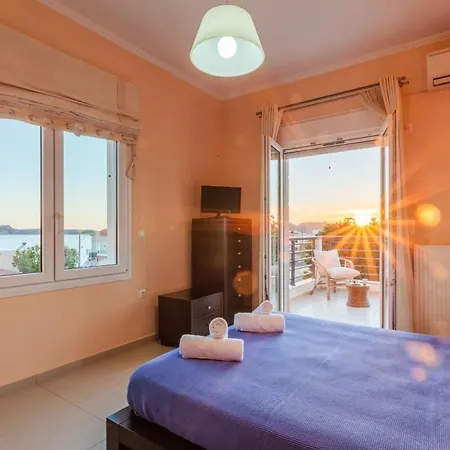 Villa Navarino Captains - Lux Private Pool Retreat Marathopoli