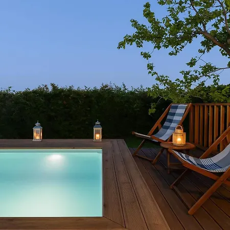 Вилла Navarino Captains - Lux Private Pool Retreat *