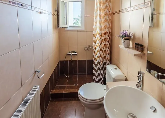 Navarino Captains - Lux Private Pool Retreat *