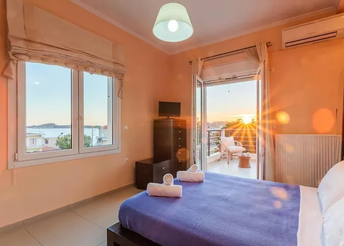 别墅 Navarino Captains - Lux Private Pool Retreat 马拉松波利斯