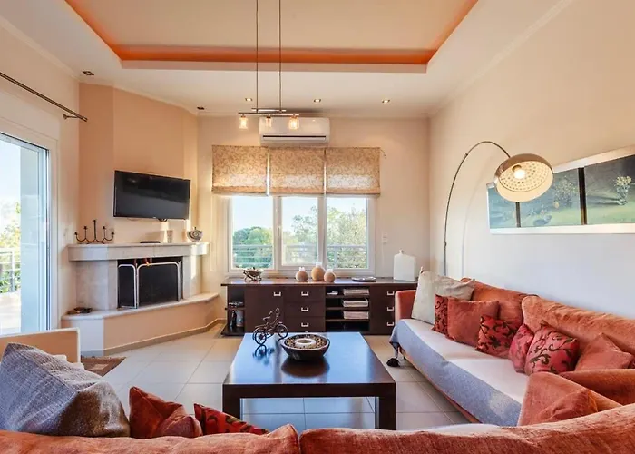 Villa Navarino Captains - Lux Private Pool Retreat Marathopoli