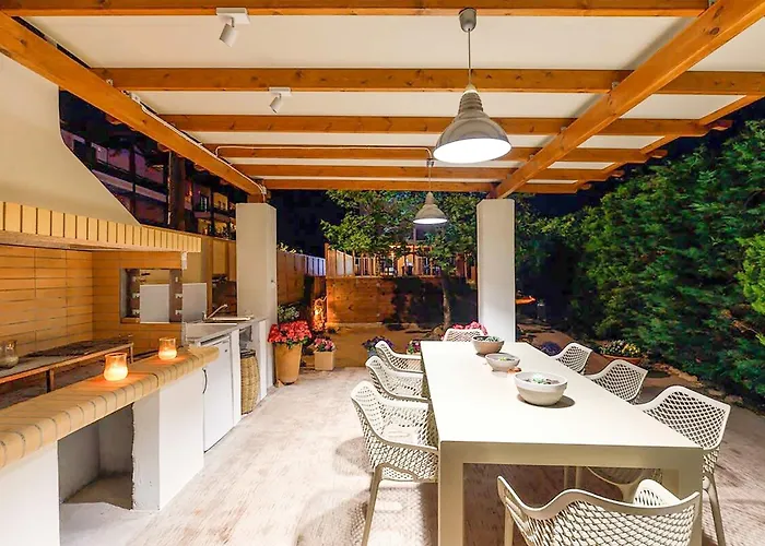 Navarino Captains - Lux Private Pool Retreat