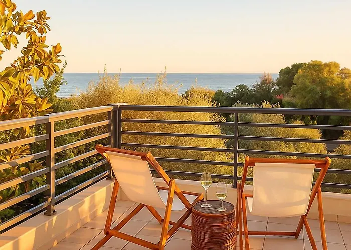 Navarino Captains - Lux Private Pool Retreat * 马拉松波利斯