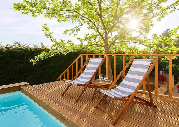 Navarino Captains - Lux Private Pool Retreat