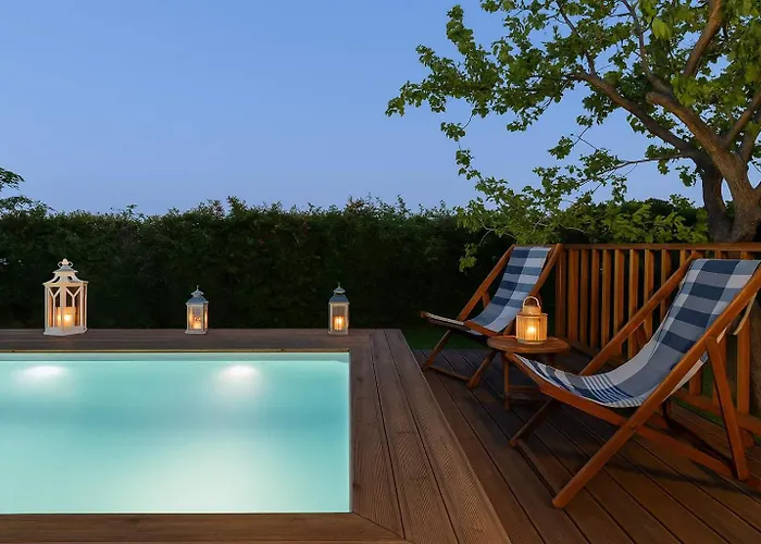 Villa Navarino Captains - Lux Private Pool Retreat *